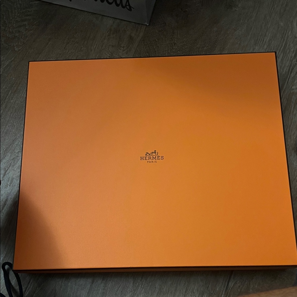 Hermes Orange Box